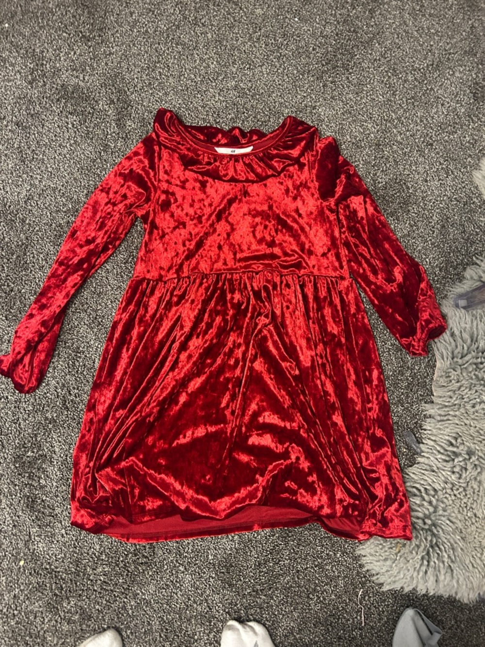 H&M Red Velvet Long-Sleeve Girls' Dress